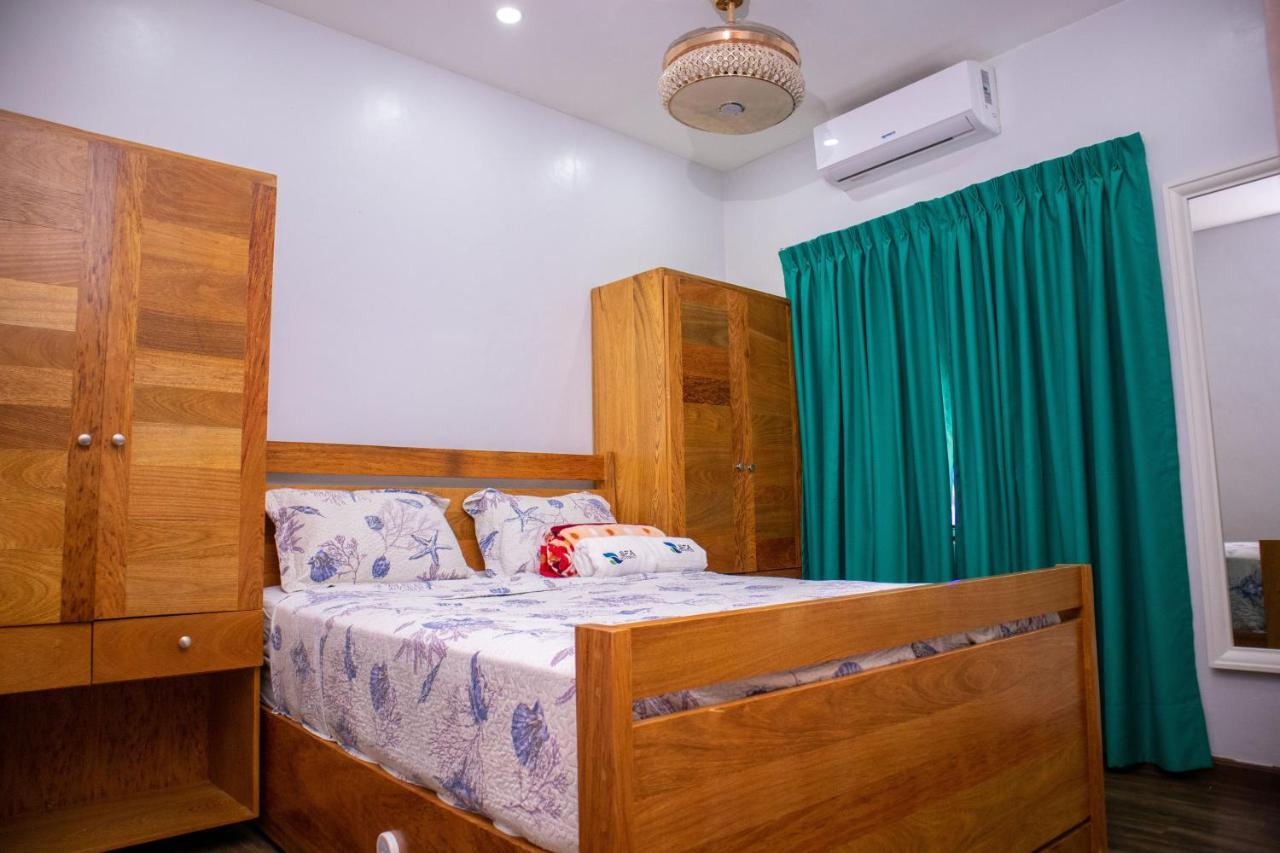 Residencial Sfa Pedernales Villa Luaran gambar