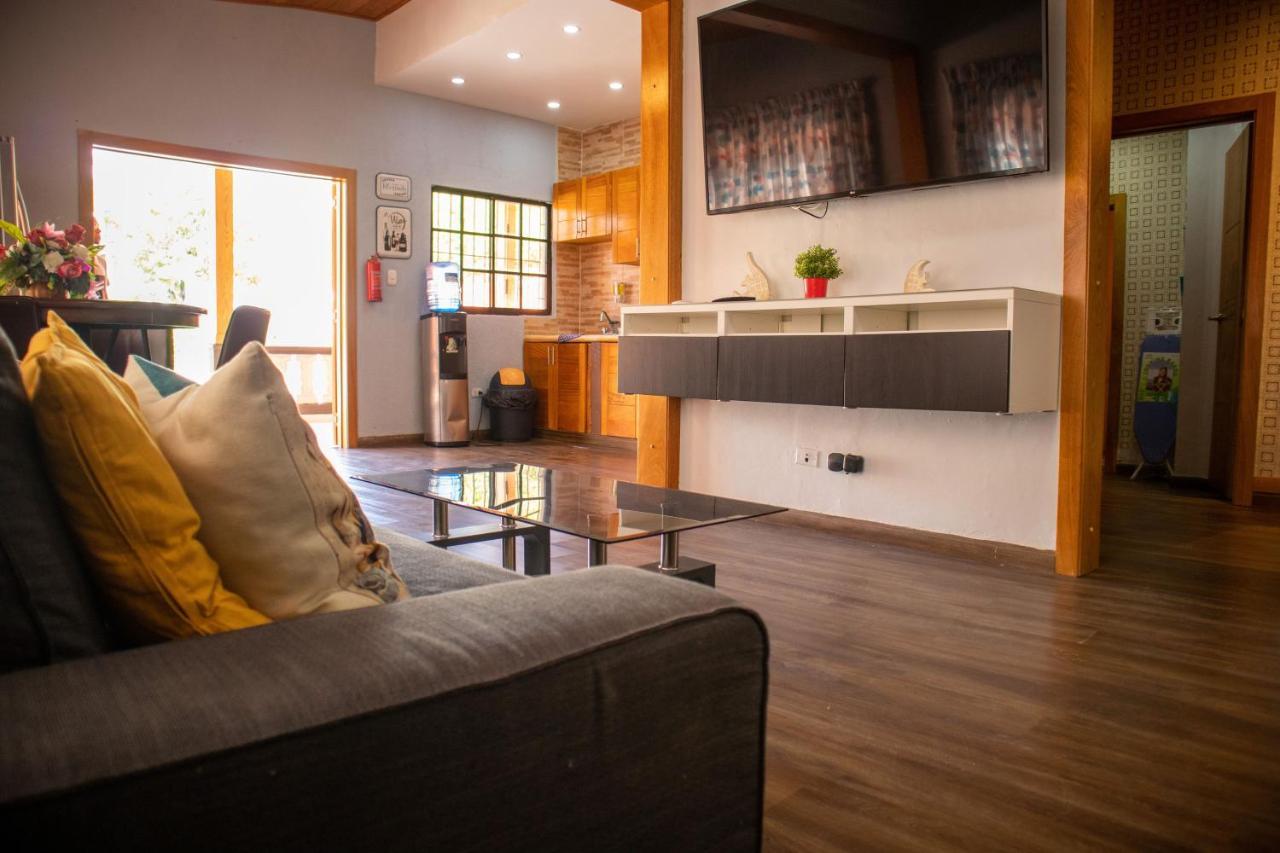 Residencial Sfa Pedernales Villa Luaran gambar