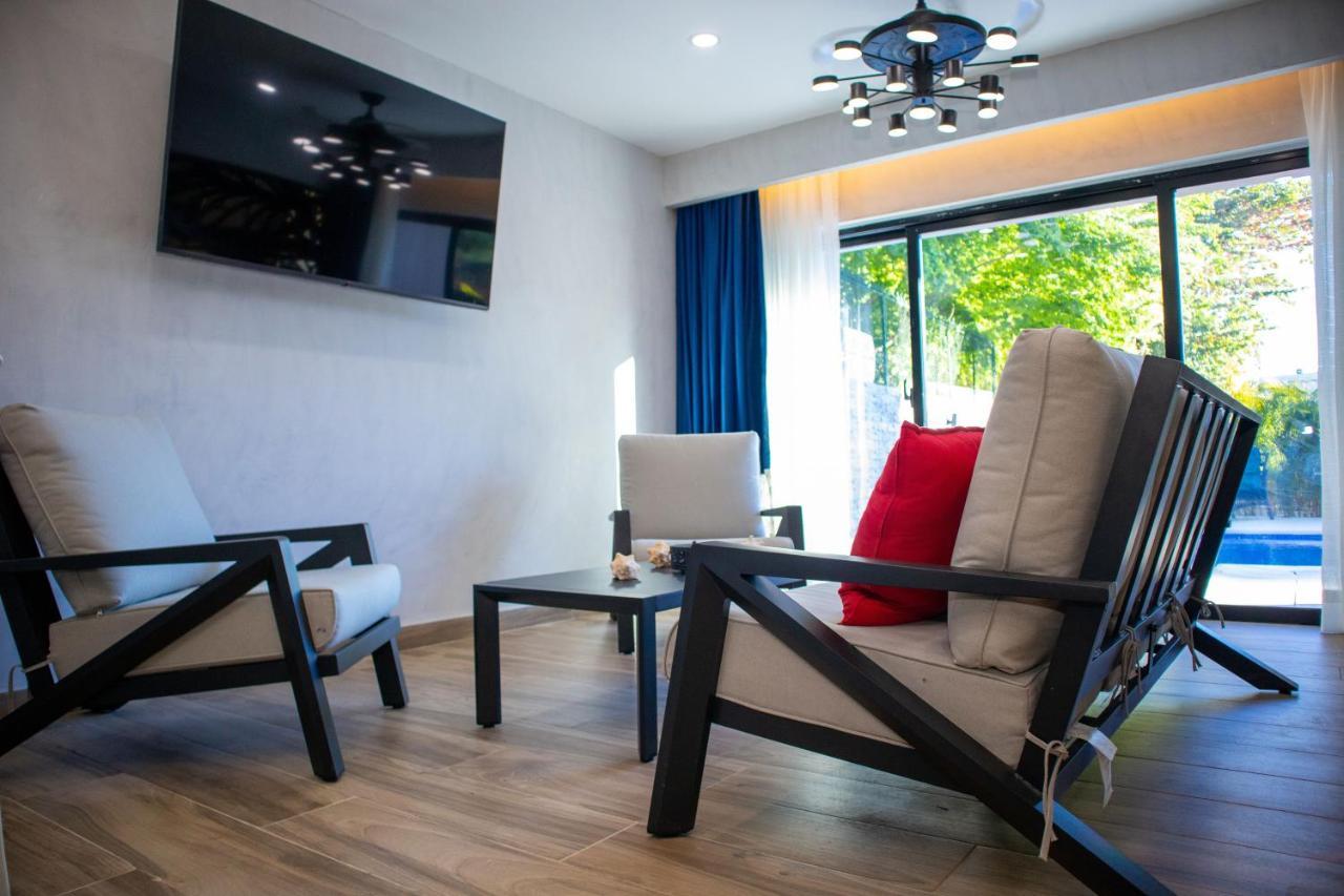 Residencial Sfa Pedernales Villa Luaran gambar